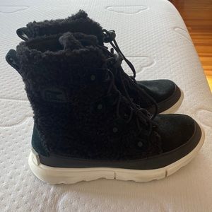 Sorel kid winter boots